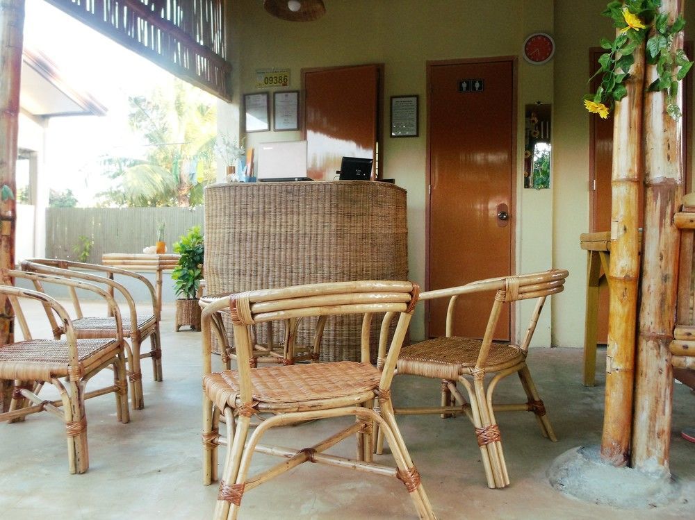 Las Residencias Bed And Breakfast Puerto Princesa Exterior foto